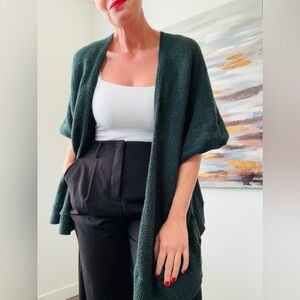 ARITZIA Community Ionic Cape Open Front Cardigan Forest Green Small